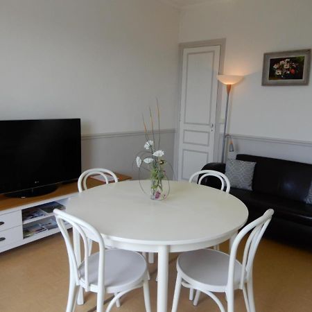 Appartement avec grand balcon et vue à 300 m plage, lit Queen Size Mers-les-Bains Extérieur photo