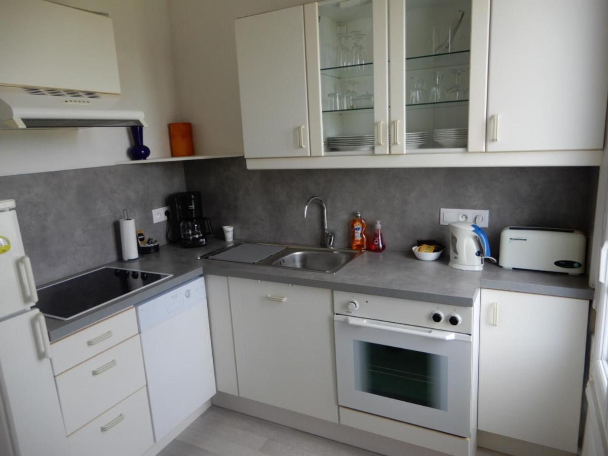 Appartement avec grand balcon et vue à 300 m plage, lit Queen Size Mers-les-Bains Extérieur photo