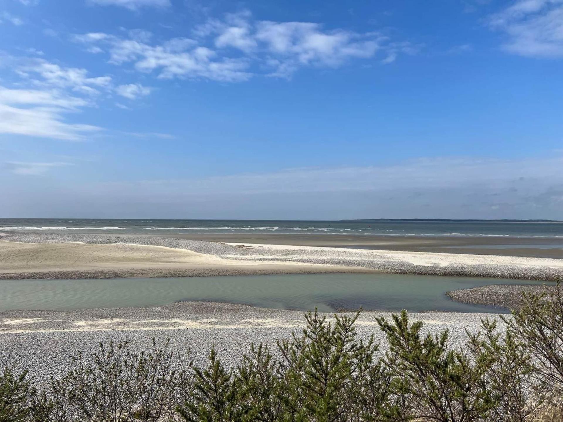 Appartement avec grand balcon et vue à 300 m plage, lit Queen Size Mers-les-Bains Extérieur photo